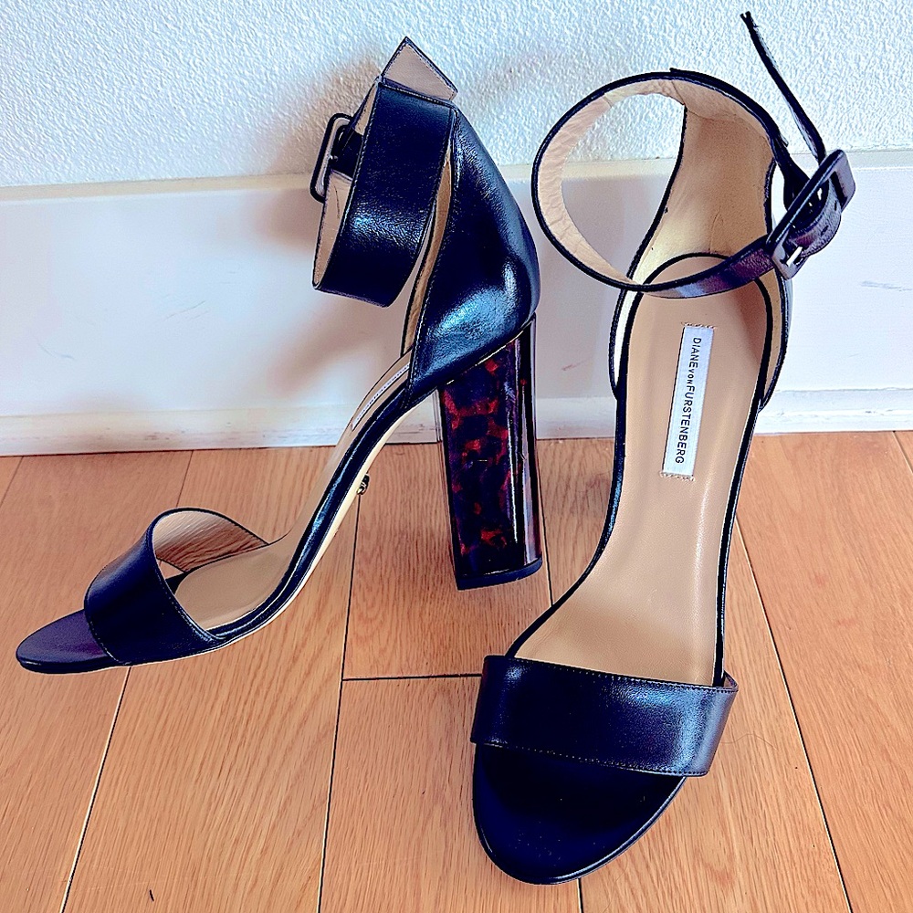 Diane Von Furstenberg Tortoise Shell Black High Heel Sandals 9.5 Unworn DVF